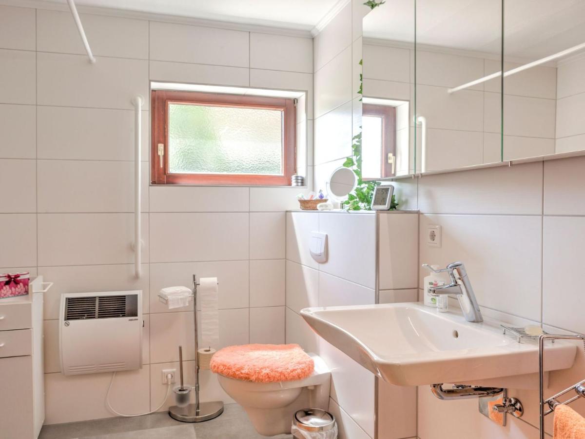 Sunny Flat In Bad Driburg With Garden Διαμέρισμα Εξωτερικό φωτογραφία