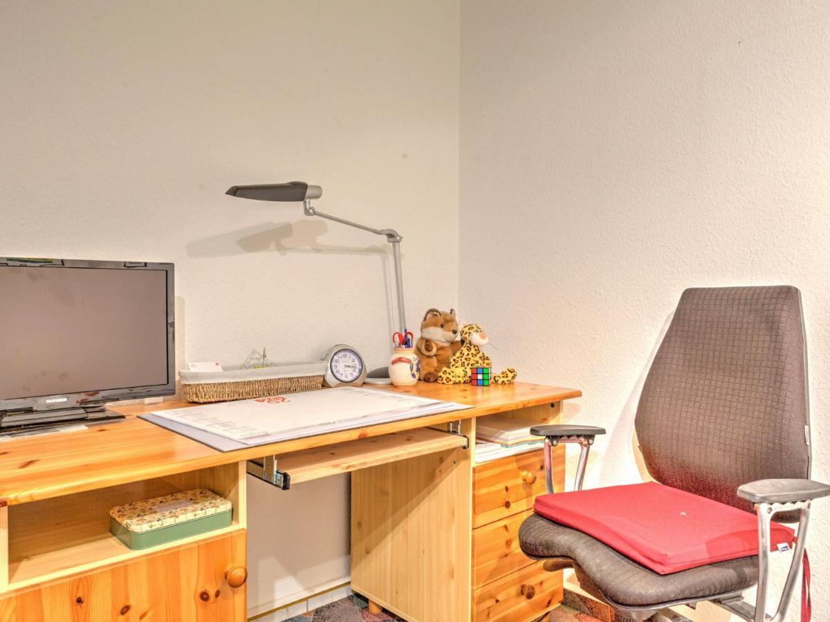 Sunny Flat In Bad Driburg With Garden Διαμέρισμα Δωμάτιο φωτογραφία