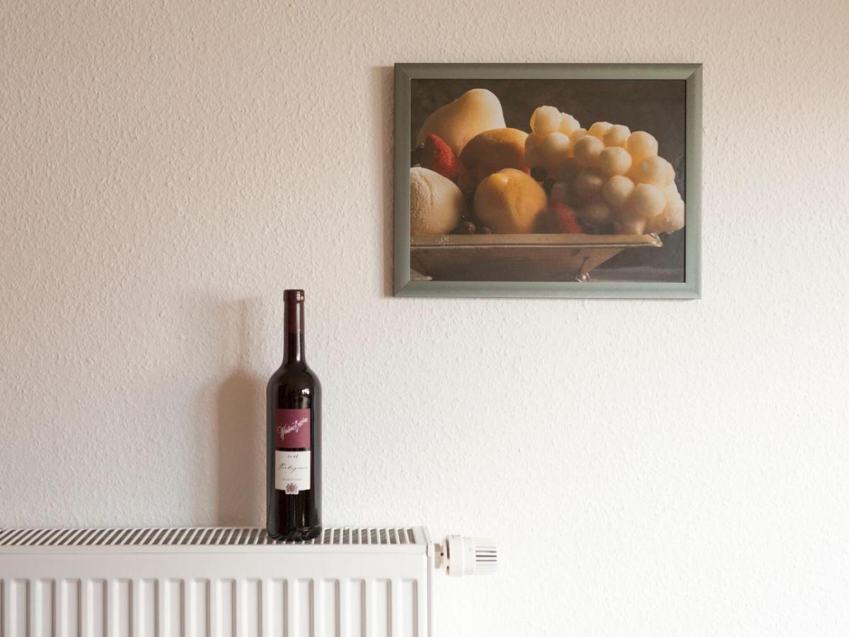 Sunny Flat In Bad Driburg With Garden Διαμέρισμα Δωμάτιο φωτογραφία