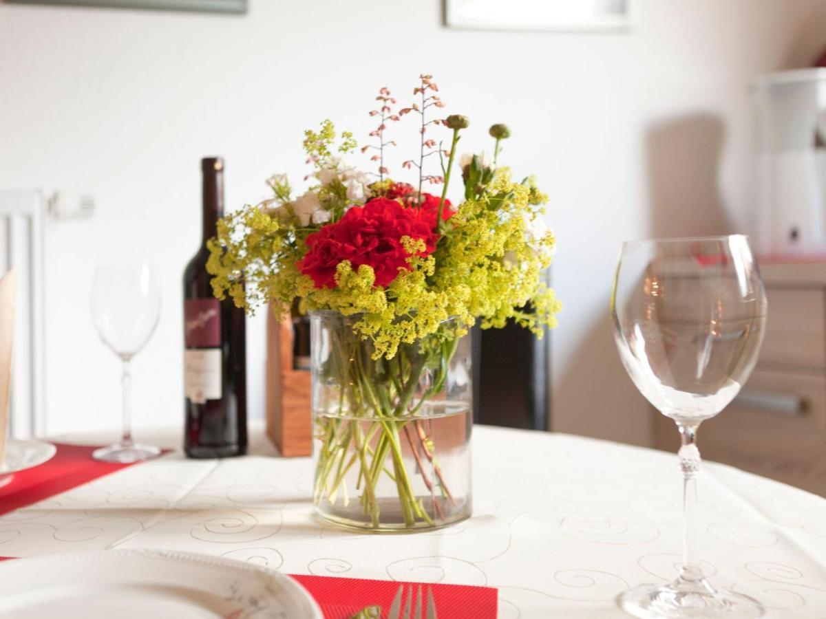 Sunny Flat In Bad Driburg With Garden Διαμέρισμα Δωμάτιο φωτογραφία