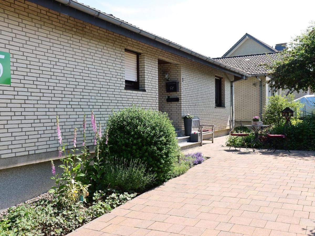 Sunny Flat In Bad Driburg With Garden Διαμέρισμα Εξωτερικό φωτογραφία