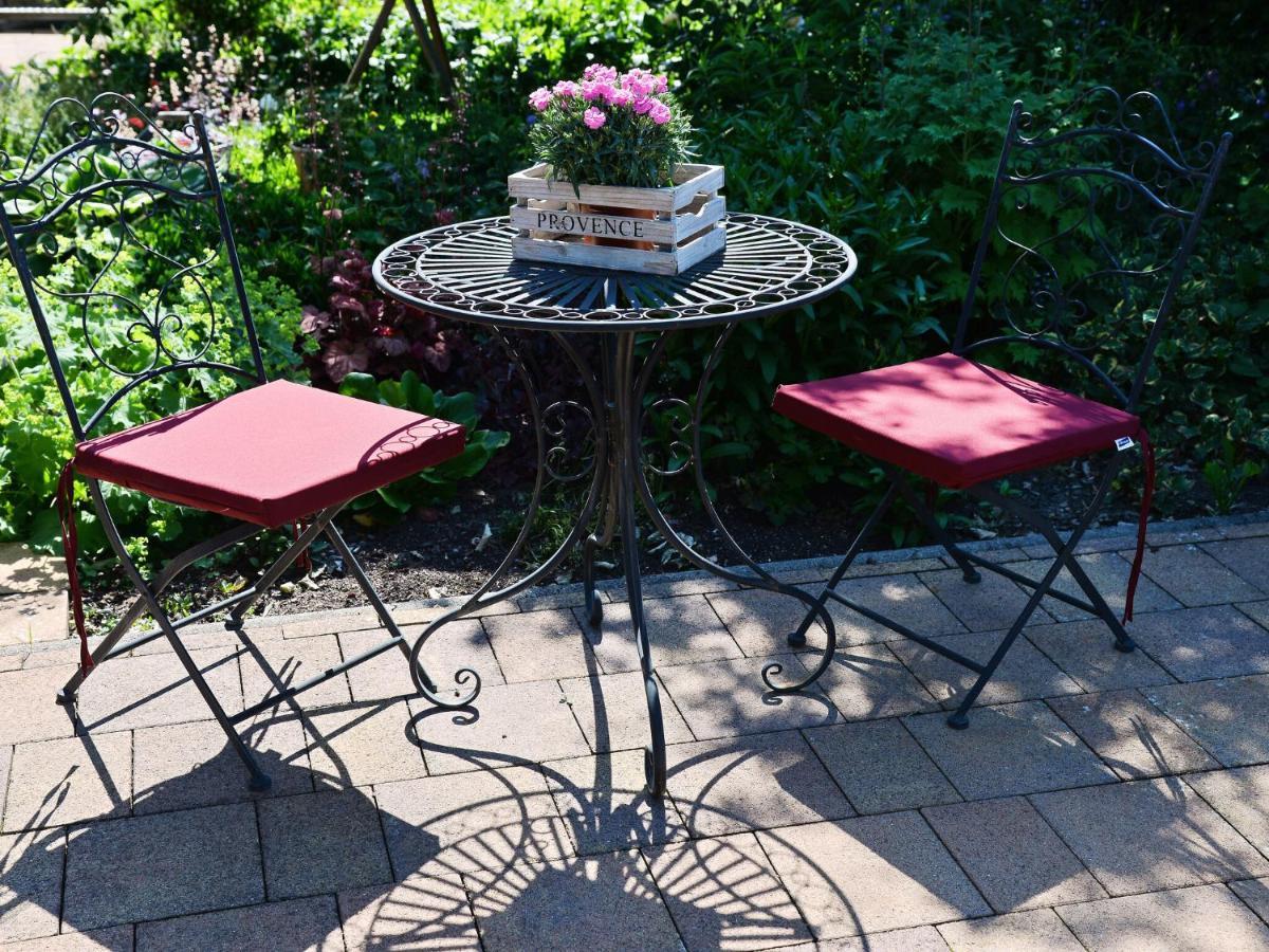 Sunny Flat In Bad Driburg With Garden Διαμέρισμα Εξωτερικό φωτογραφία