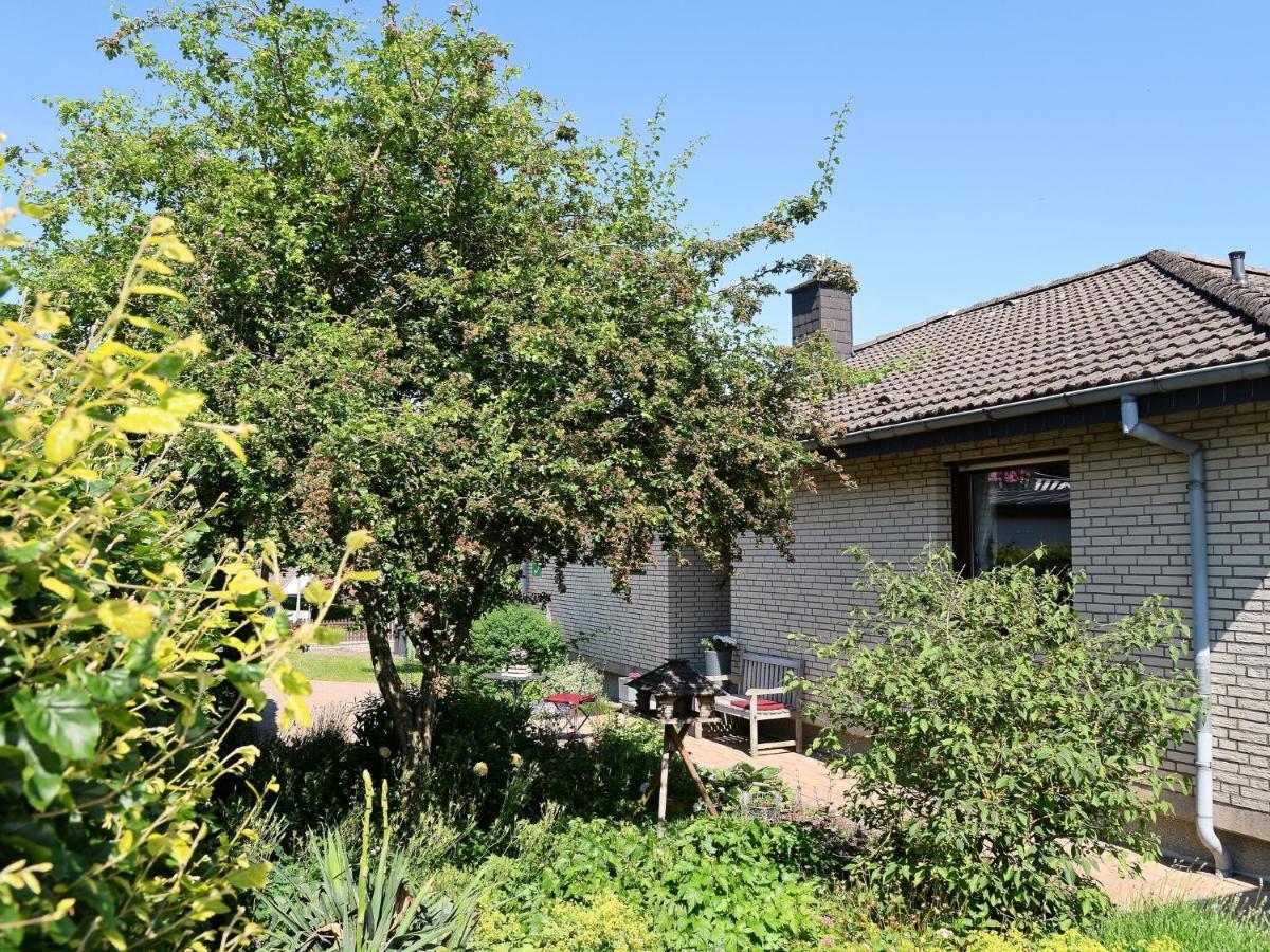 Sunny Flat In Bad Driburg With Garden Διαμέρισμα Εξωτερικό φωτογραφία